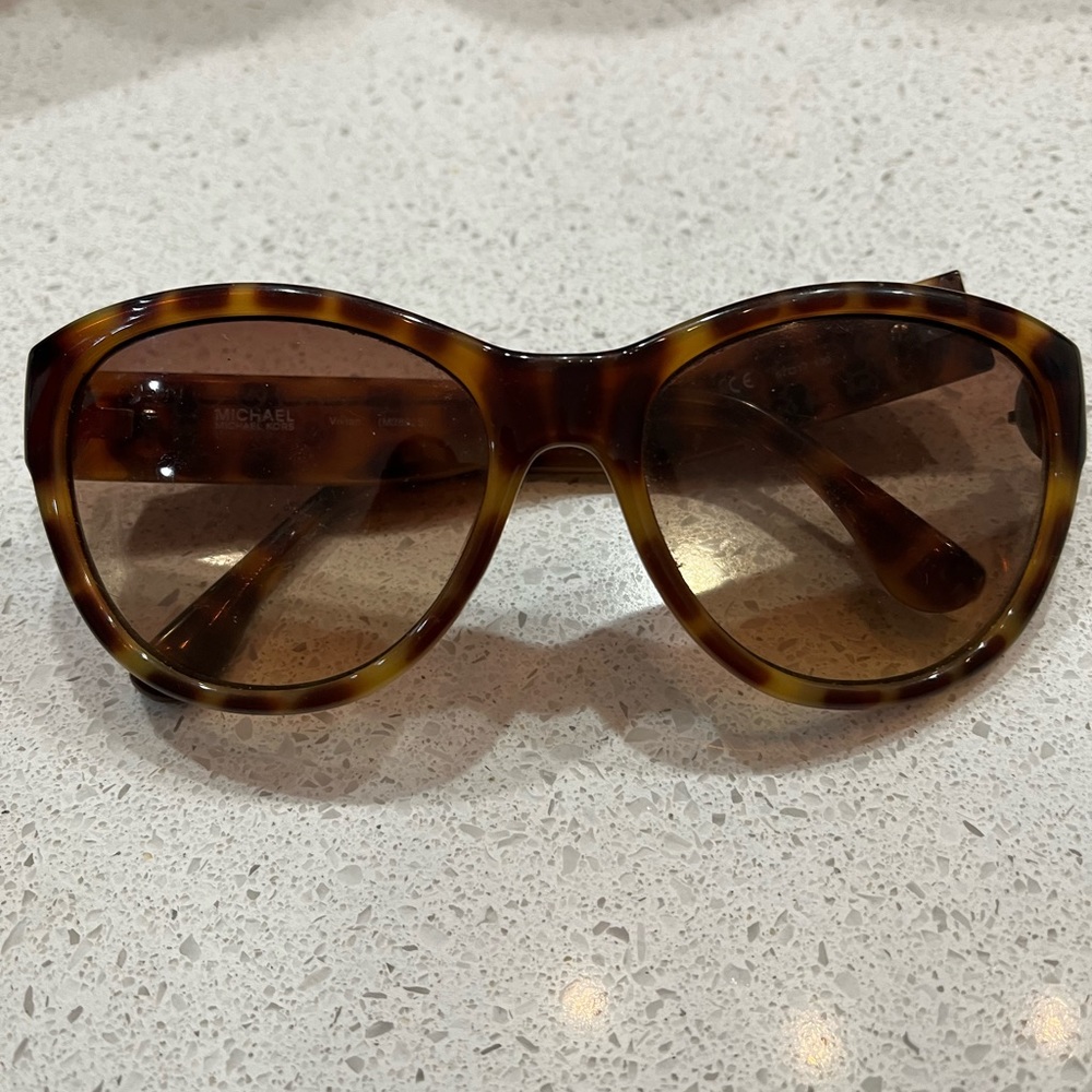 Michael Kors Tortoise Print Read Description - image 1